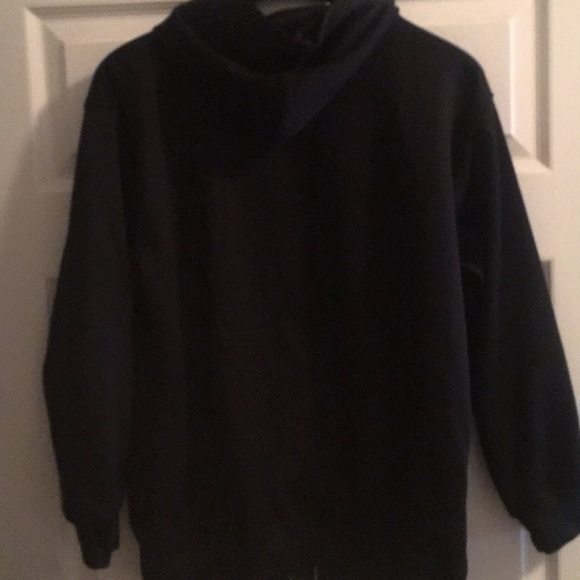 Cleveland Caveliers jacket - Picture 2 of 3